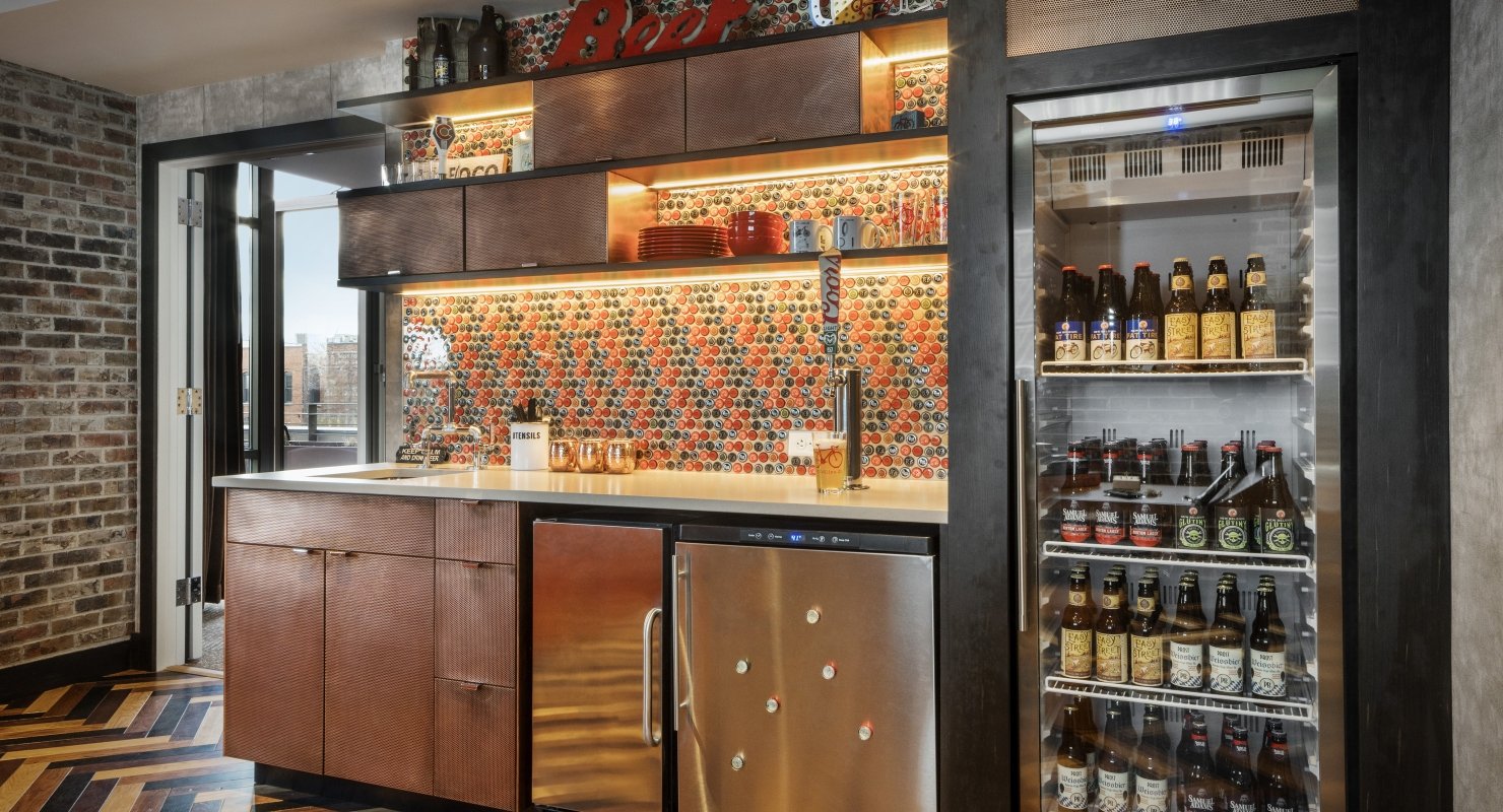 bar
