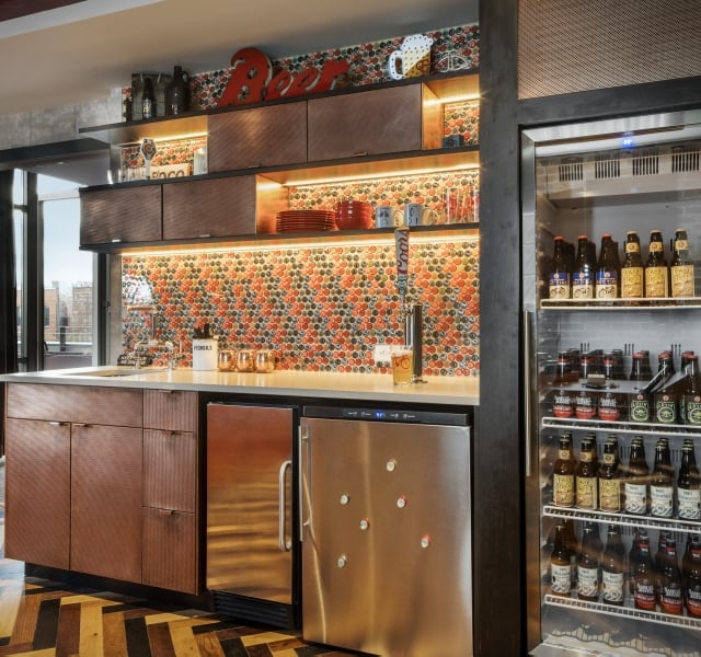 bar