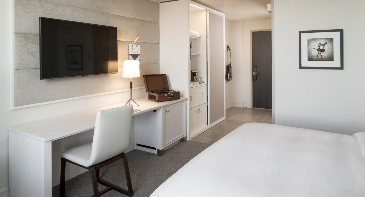 hotel's bedroom