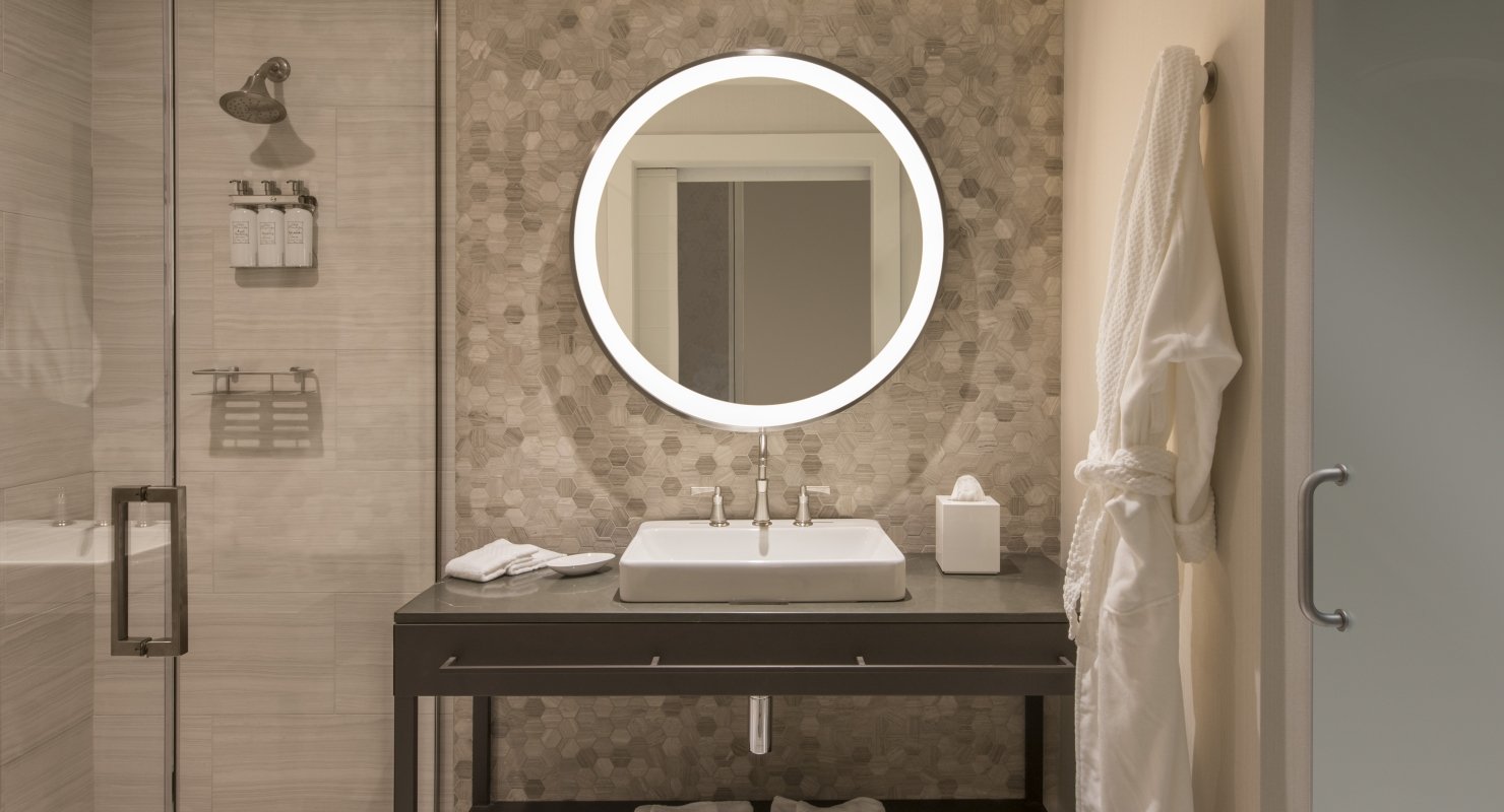 hotel's bathroom