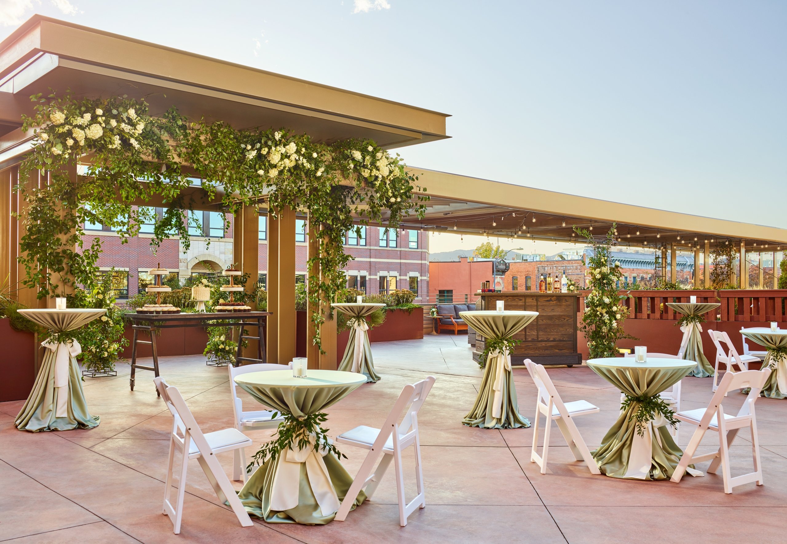 Elizabeth Fort Collins exterior decorations for the wedding
